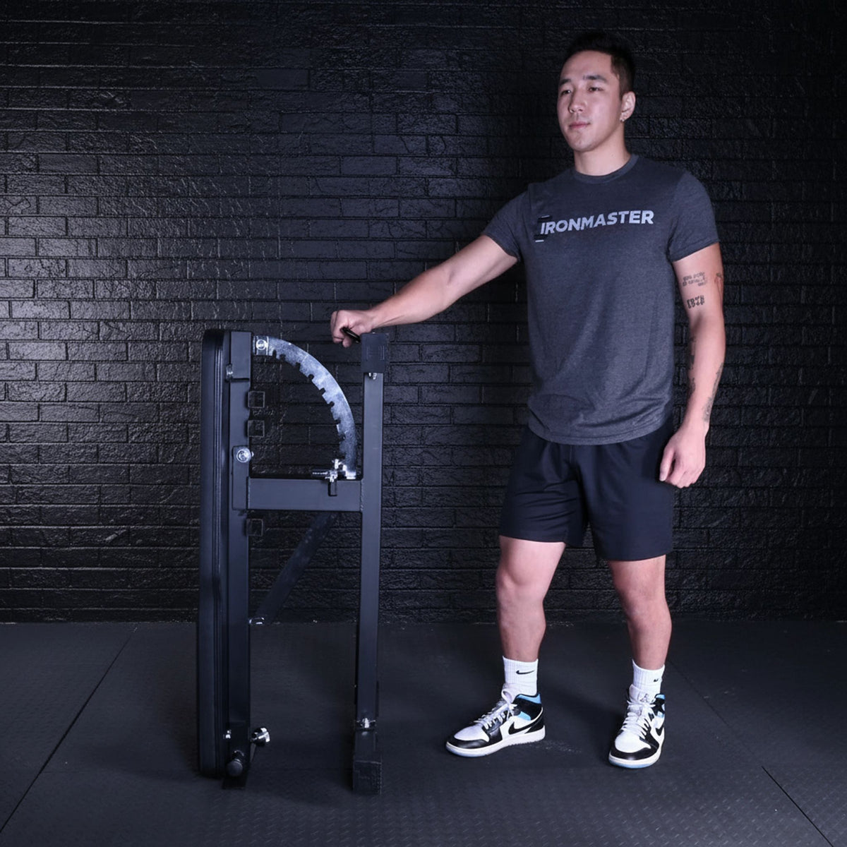 KICKSTAND FOR SUPER BENCH/PRO